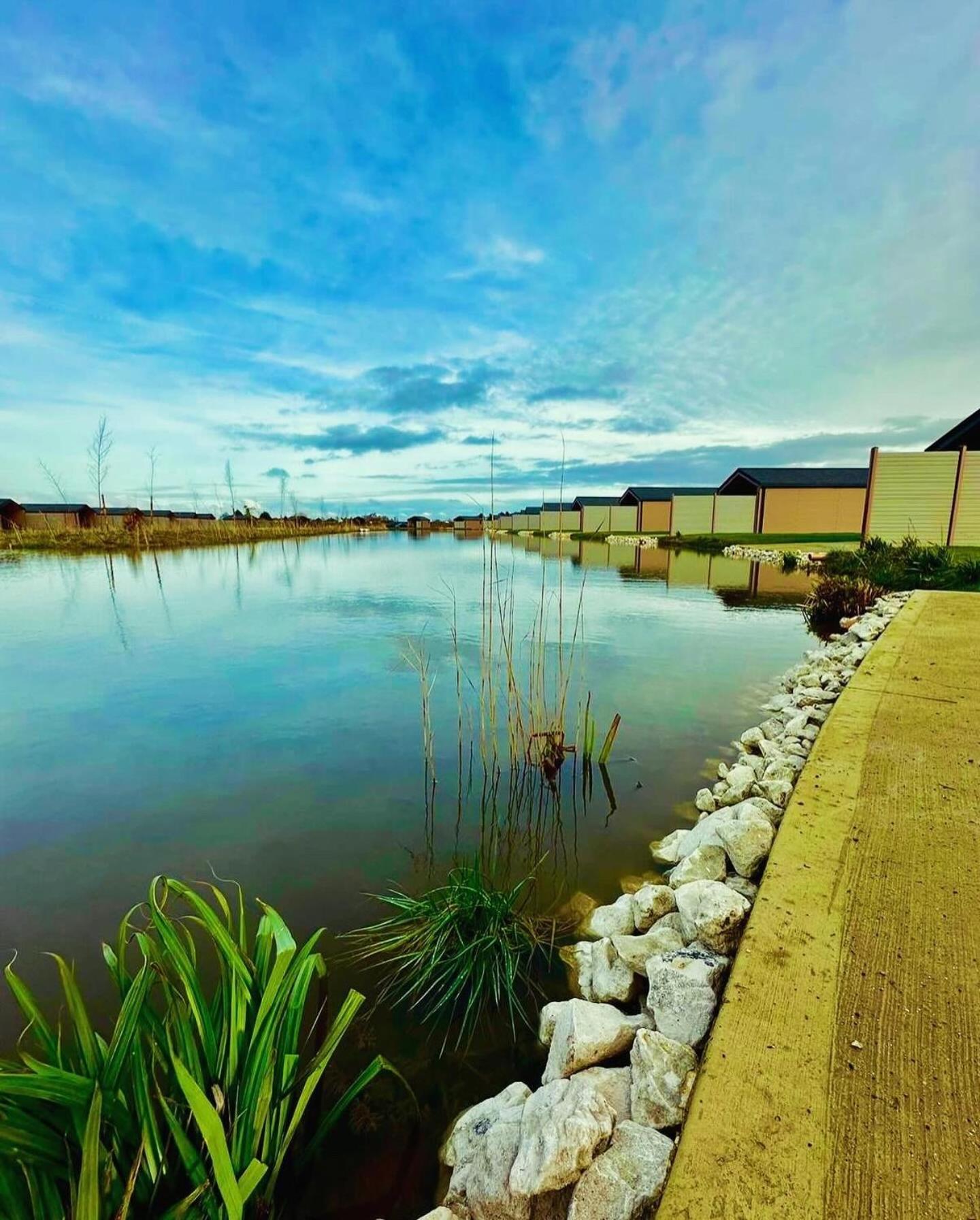 Lakeside Fishing Retreats Boston Zimmer foto